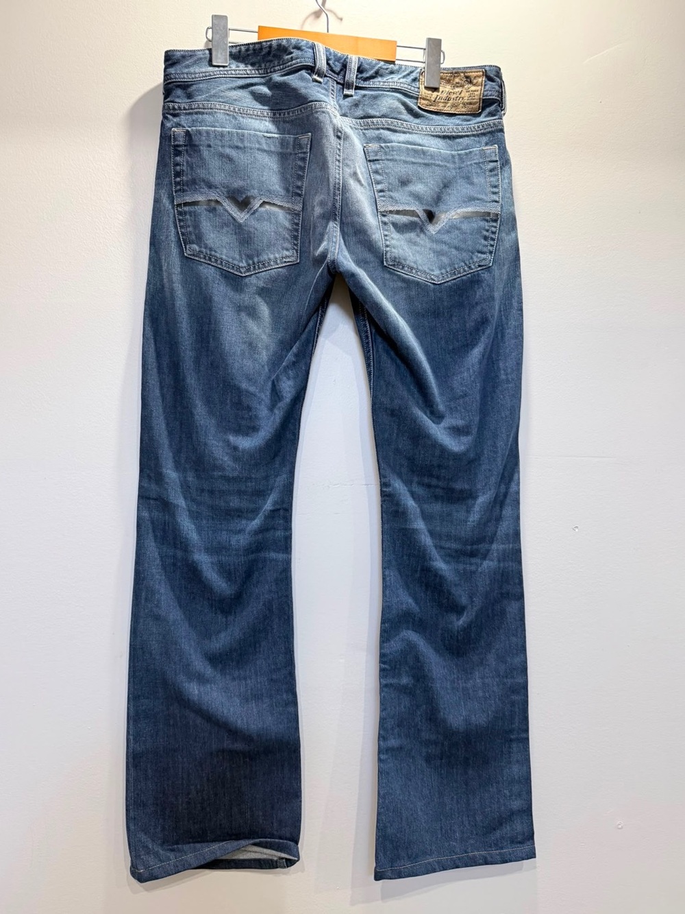 Diesel Zatiny 008XR Regular Bootcut Jeans Men’s W32 L34 Made in Italy - Picture 4 of 10